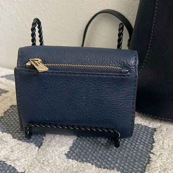 🫐Micheal Micheal Kors Crossbody and Wallet🫐 - Picture 3 of 14